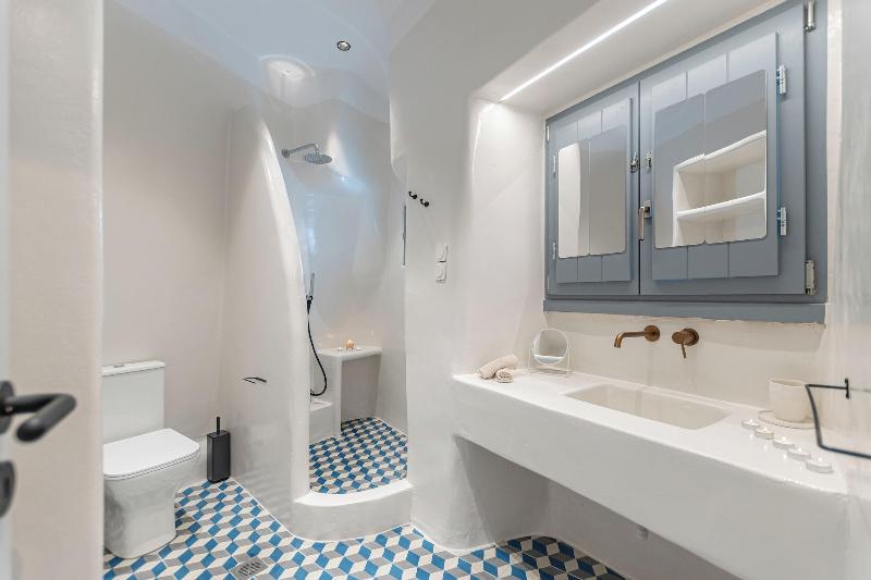 Venetian Suites image