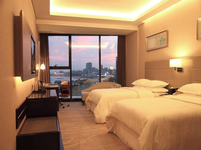 Sheraton Qingdao West image