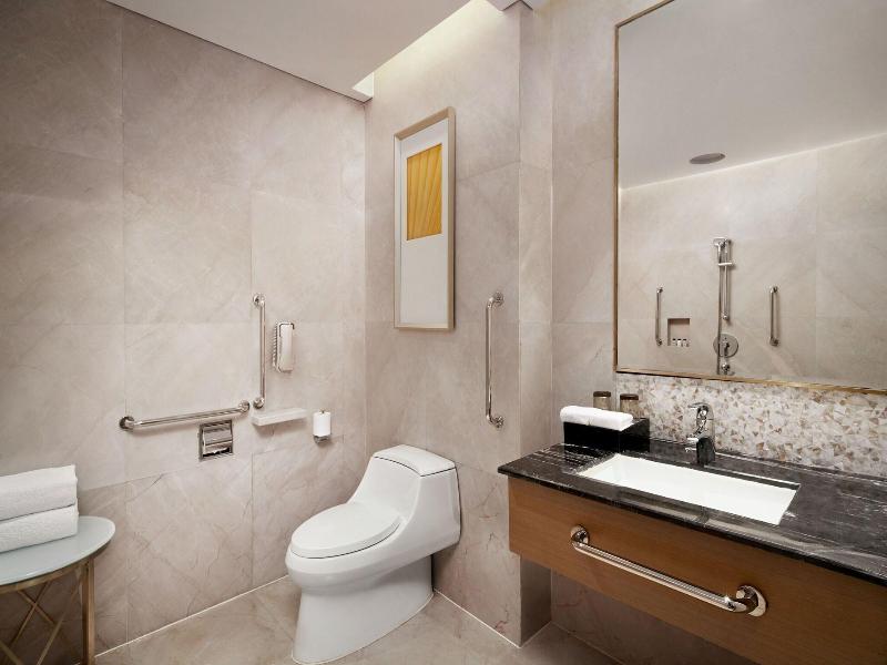 Sheraton Qingdao West image