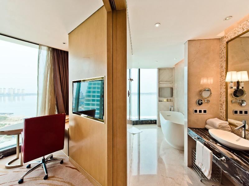 Sheraton Qingdao West image