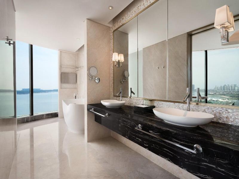 Sheraton Qingdao West image