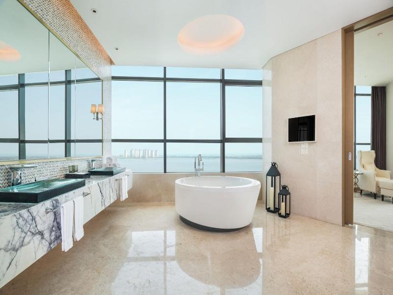Sheraton Qingdao West image