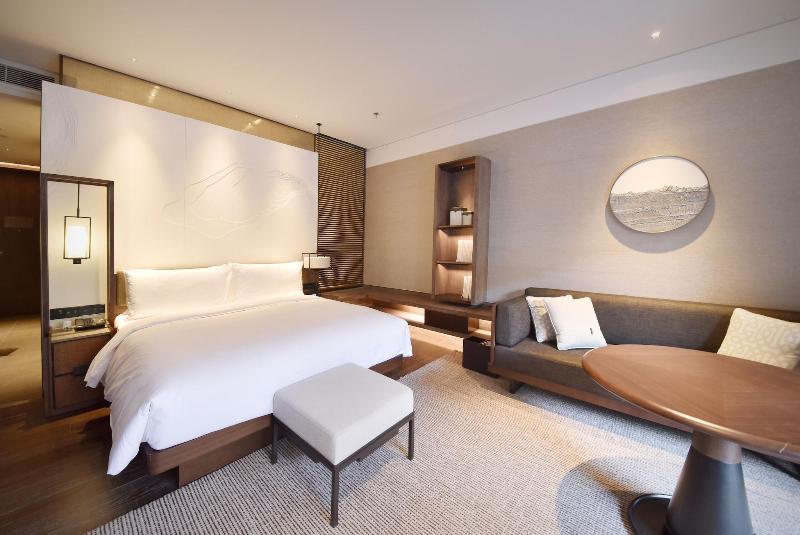 Jw Marriott Hotel Qufu image