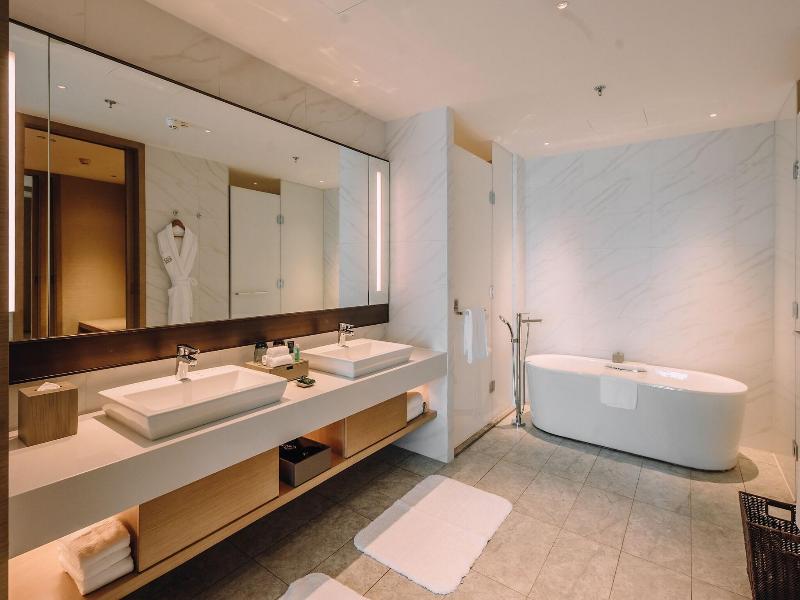 Four Points By Sheraton Jiaxing image
