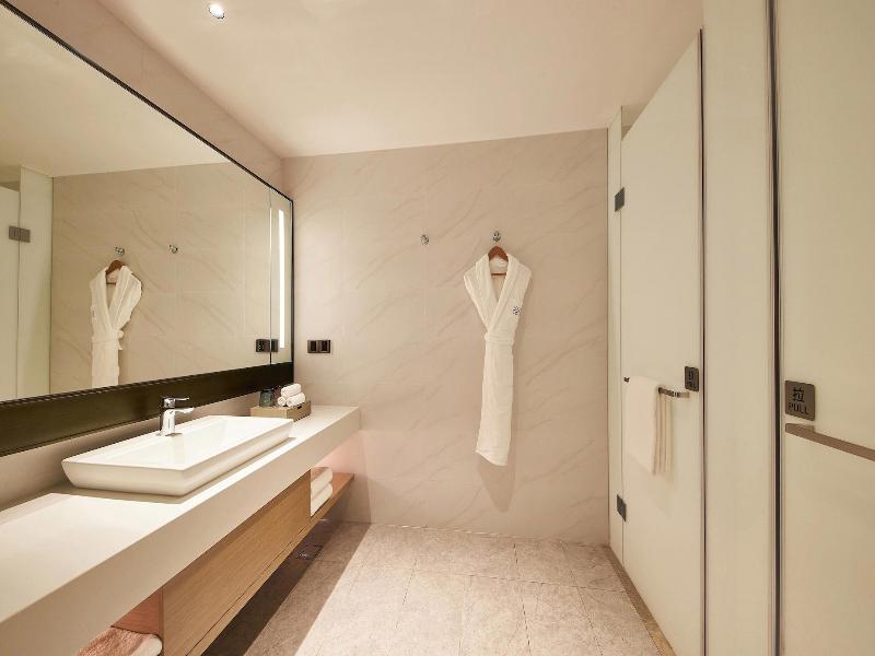 Four Points By Sheraton Jiaxing image