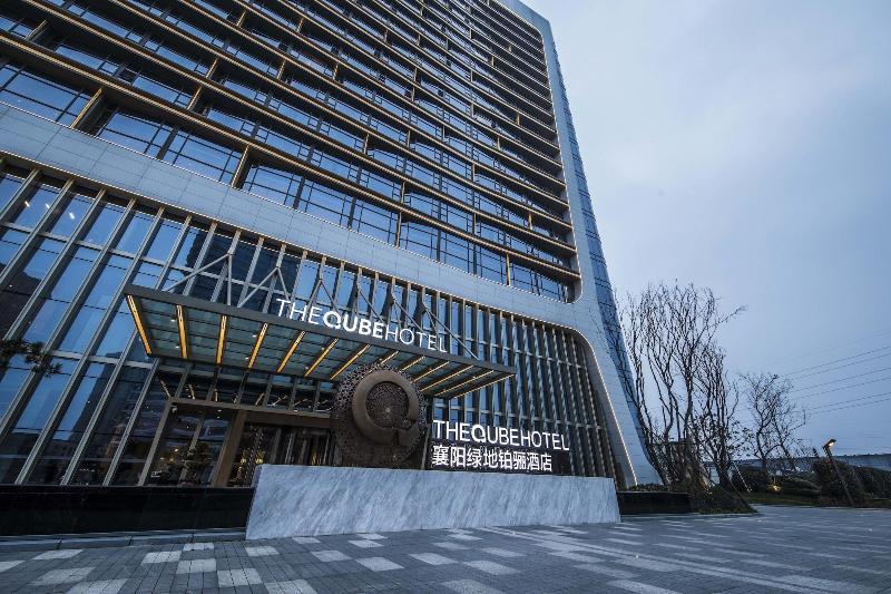 The Qube Hotel Xiangyang — exterior view