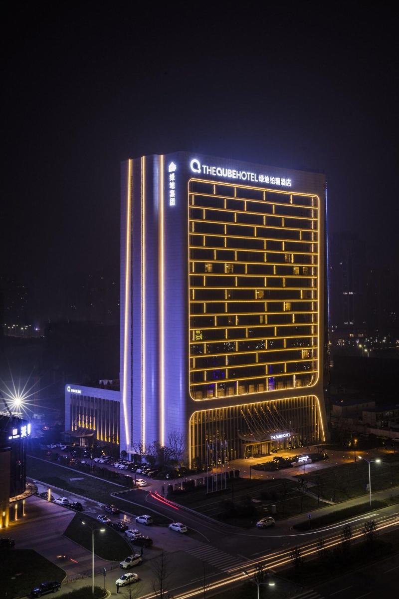 The Qube Hotel Xiangyang — general view