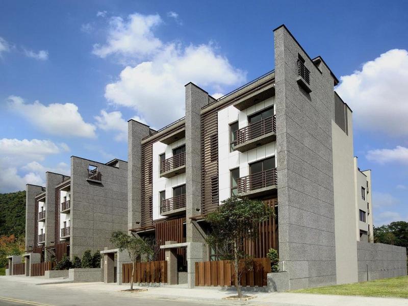 Peace Area Hot Spring Hotel image