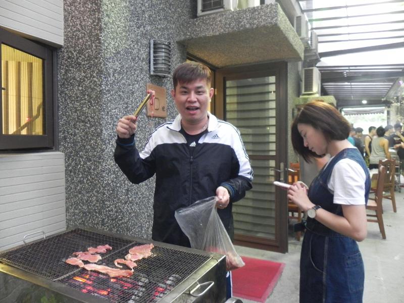 Peace Area Hot Spring Hotel image