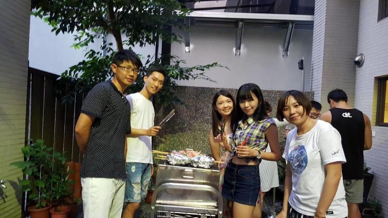 Peace Area Hot Spring Hotel image