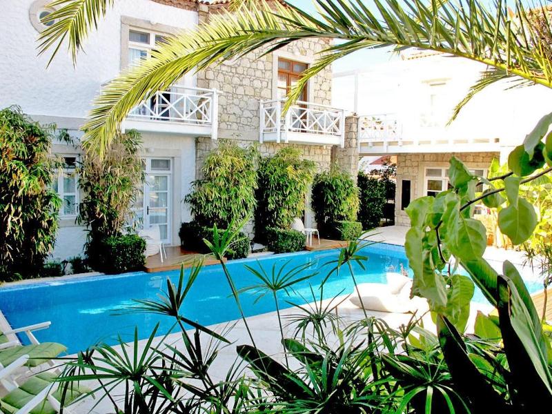 Alenos Boutique Hotel