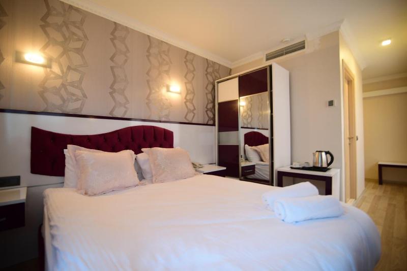 Özdemir Palas Hotel image
