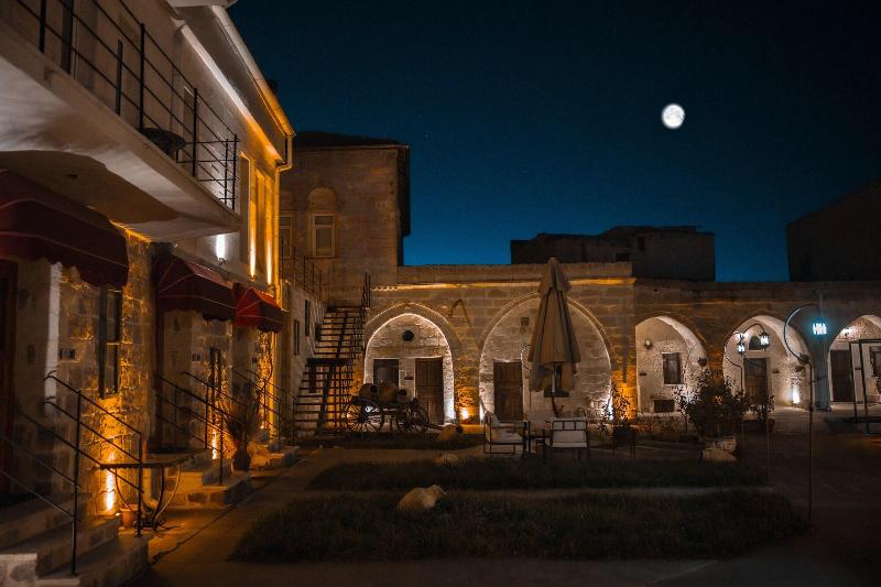 Cavusin Cave House