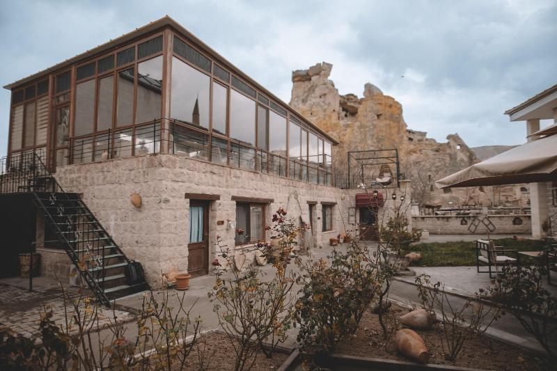 Cavusin Cave House