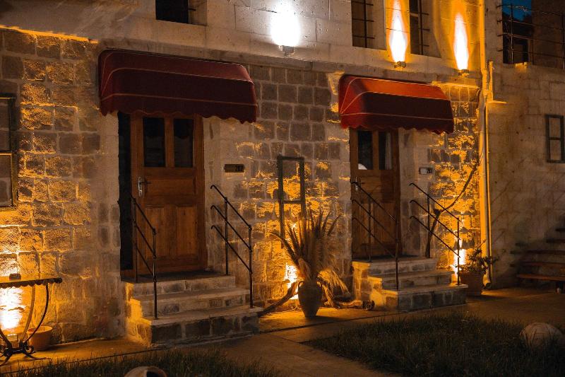 Cavusin Cave House