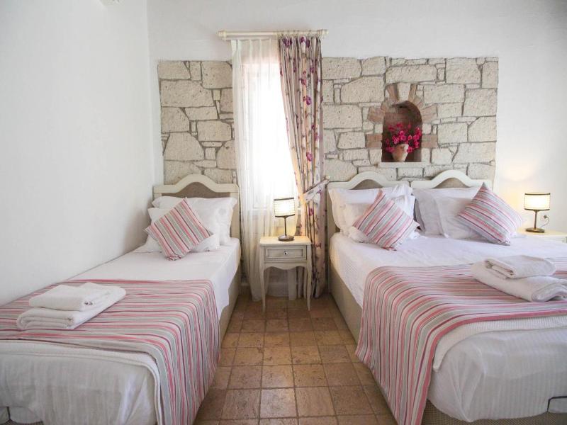Alanarin Konak Alacati image