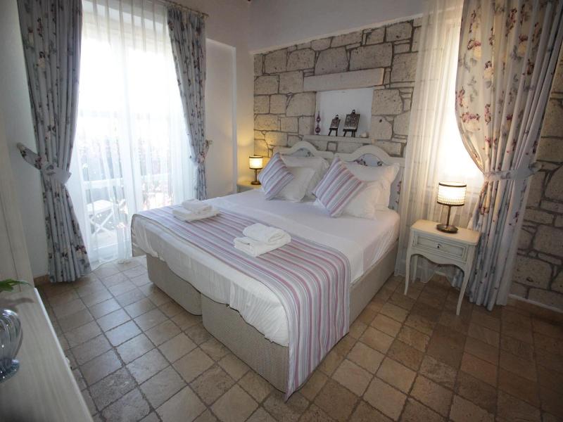 Alanarin Konak Alacati image