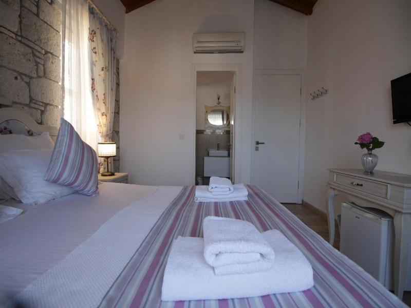 Alanarin Konak Alacati image