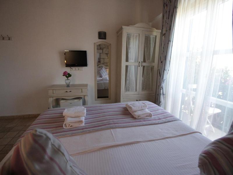 Alanarin Konak Alacati image