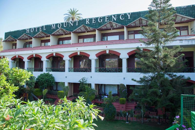 Hotel Mount Regency