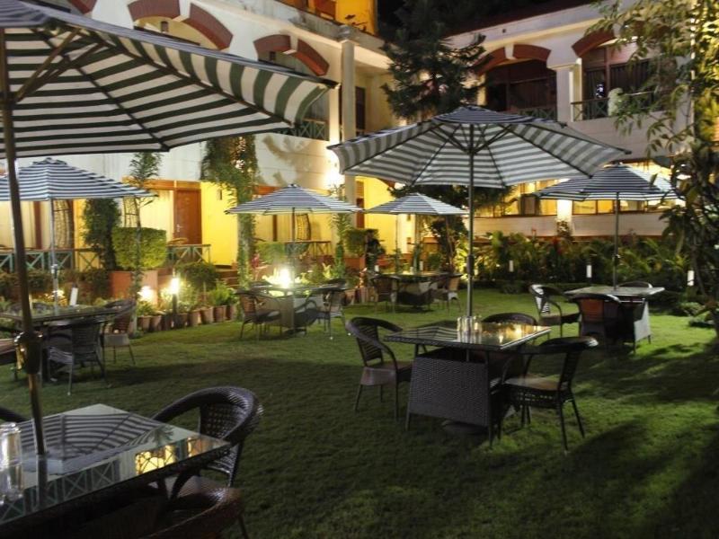 Hotel Mount Regency