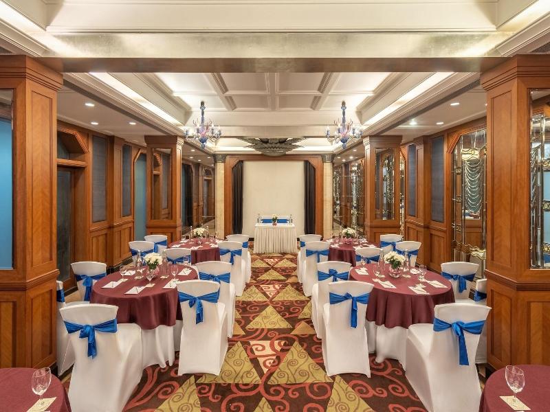 Sarovar Portico Kalupur image
