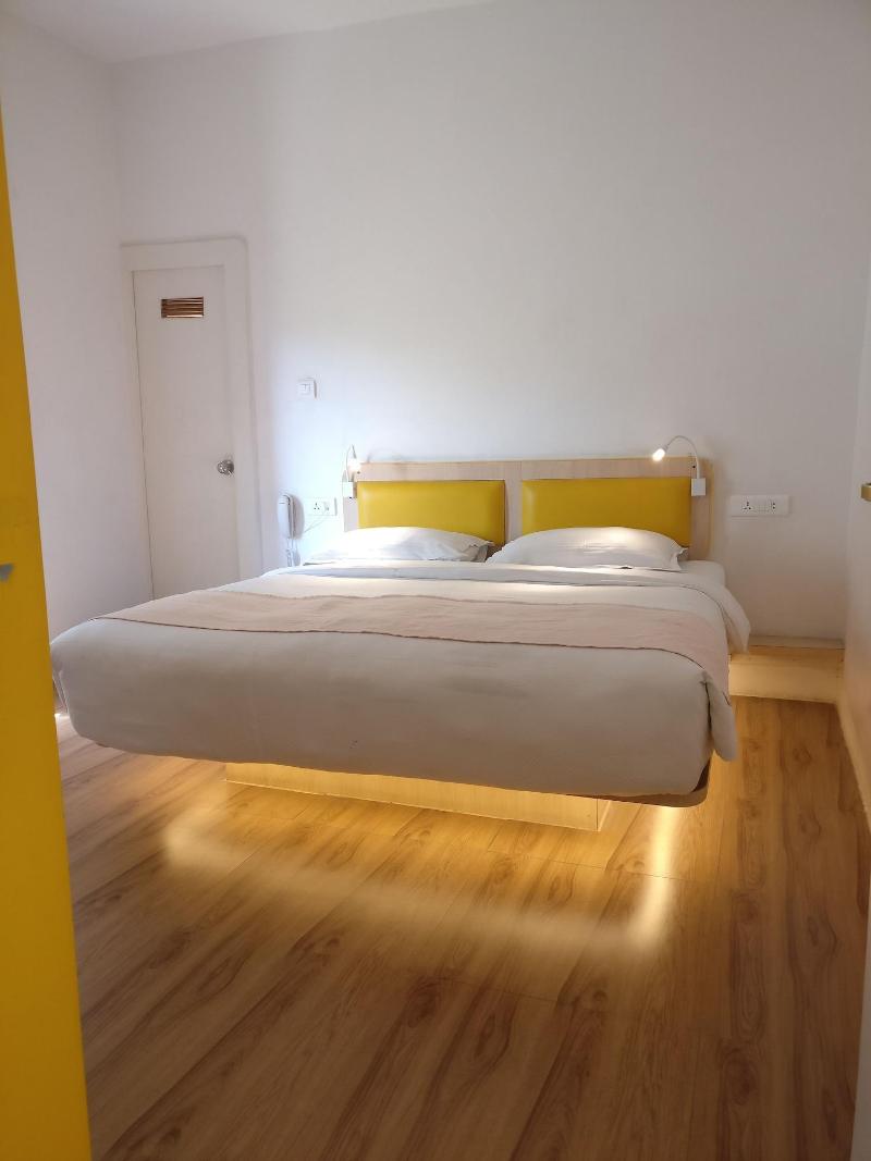 Stay Inn image