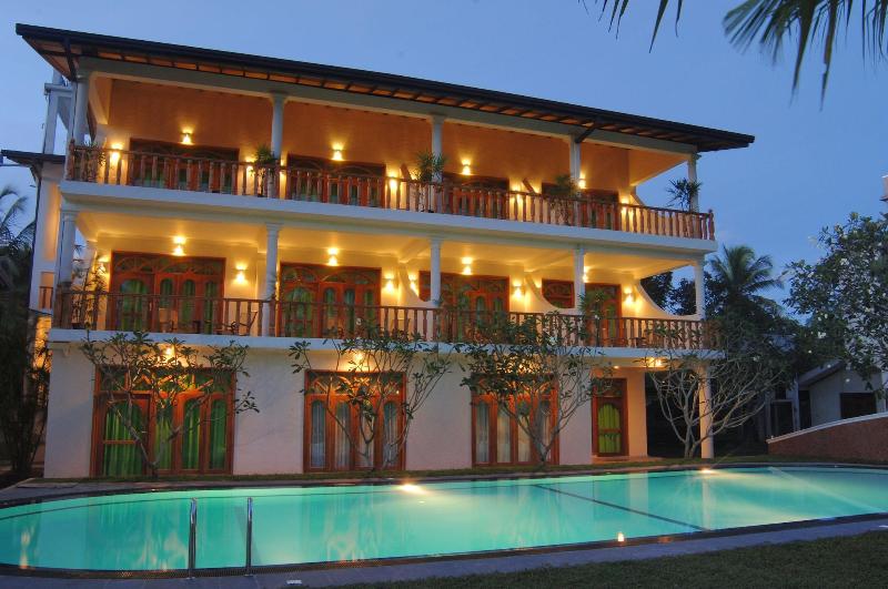 Wunderbar Beach Hotel image