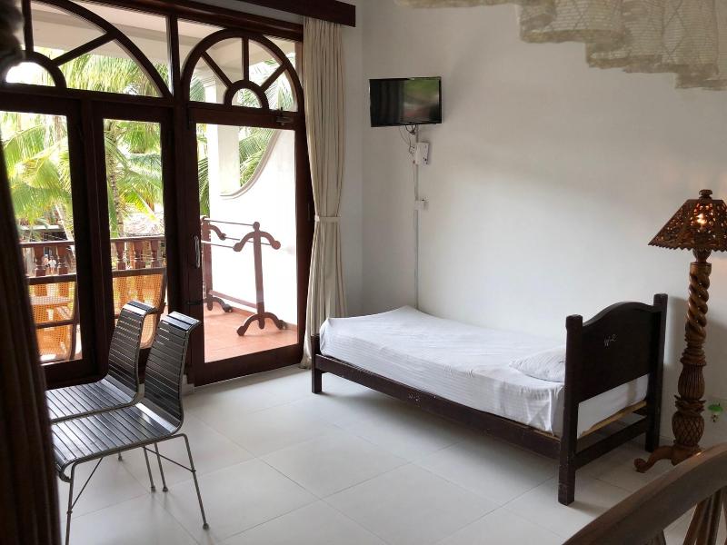Wunderbar Beach Hotel image