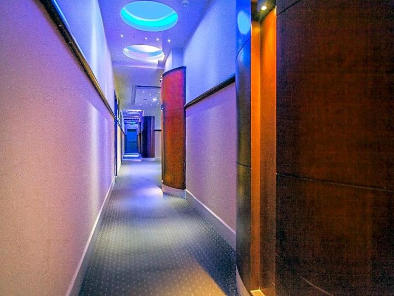 Sofia Suites Hotel image