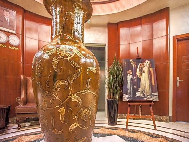 Sofia Suites Hotel image