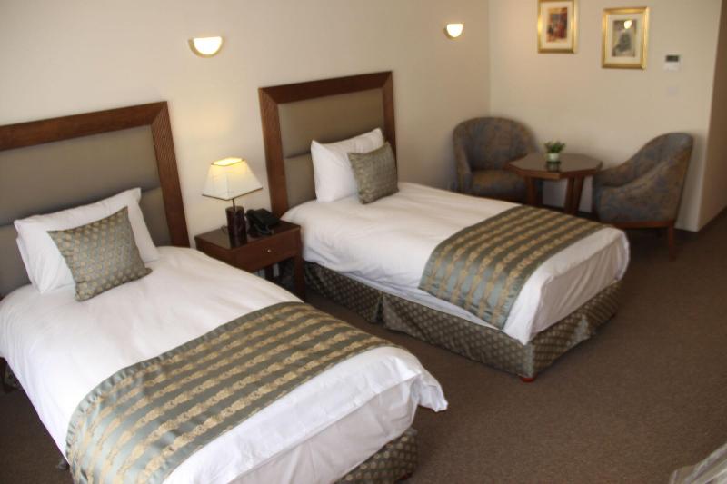 Saray Hotel image