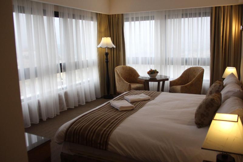 Saray Hotel image