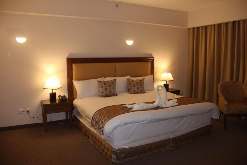 Saray Hotel image