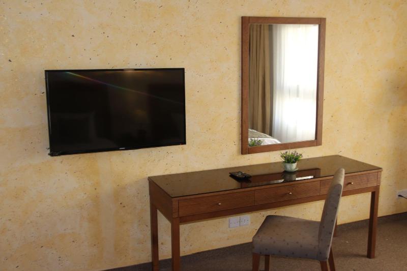 Saray Hotel image