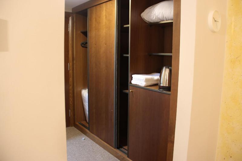 Saray Hotel image