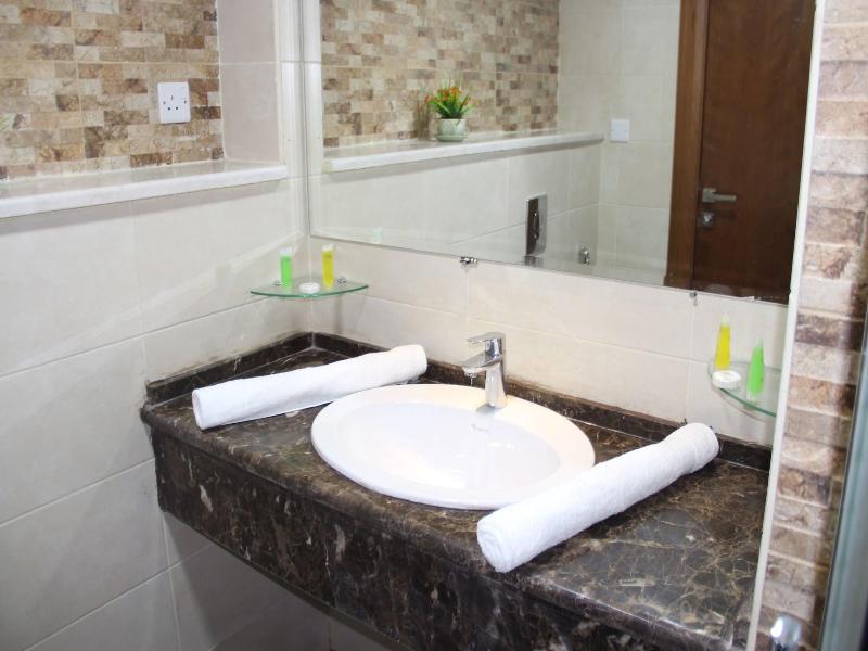 Saray Hotel image