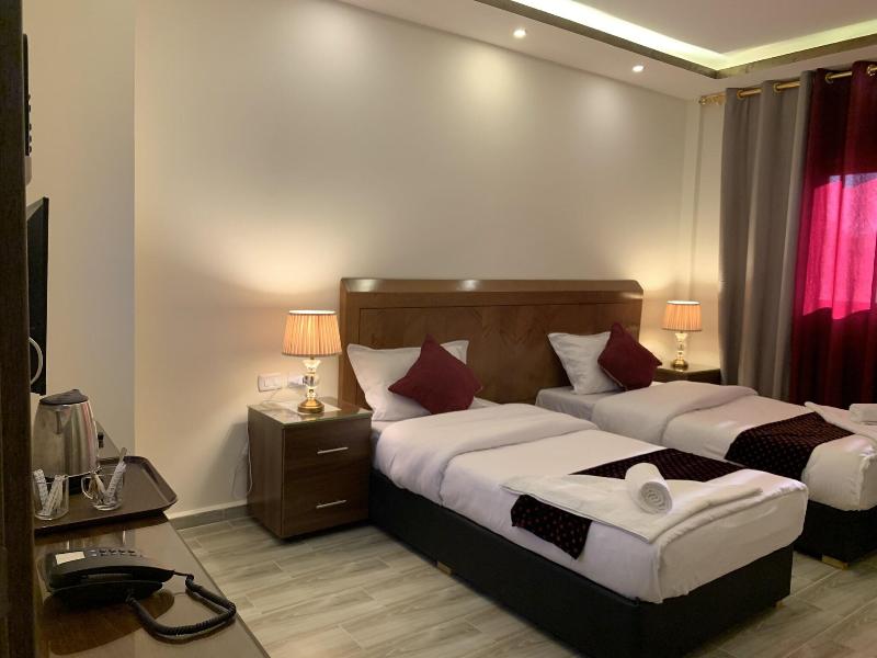 Petra Sky Hotel image