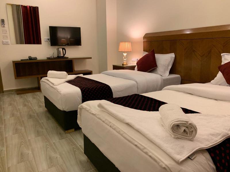 Petra Sky Hotel image