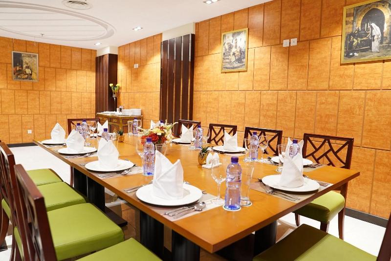 Holiday Villa Hail Hotel image