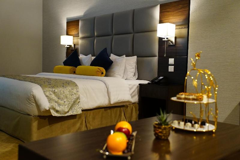 Holiday Villa Hail Hotel image