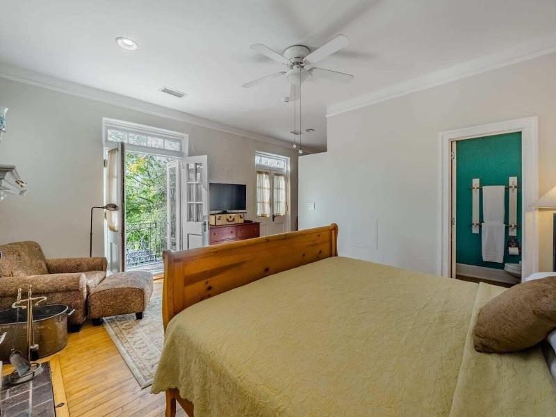 Front Street Inn image
