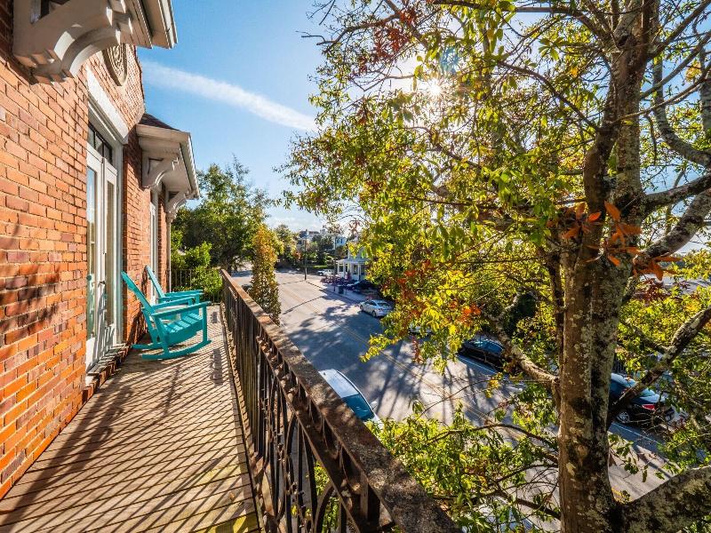 Front Street Inn image