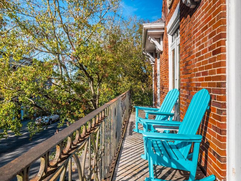 Front Street Inn image