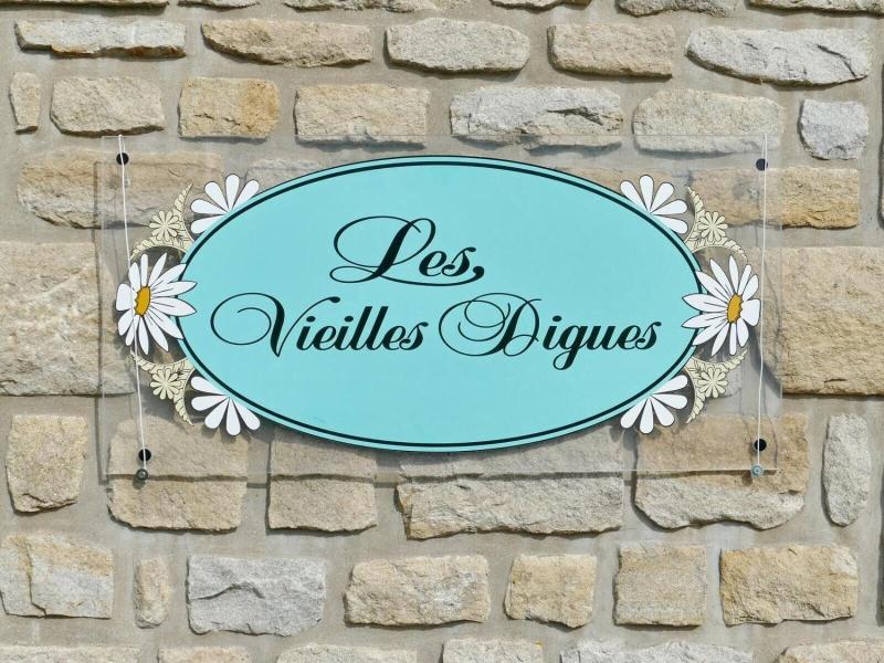 Les Vieilles Digues image