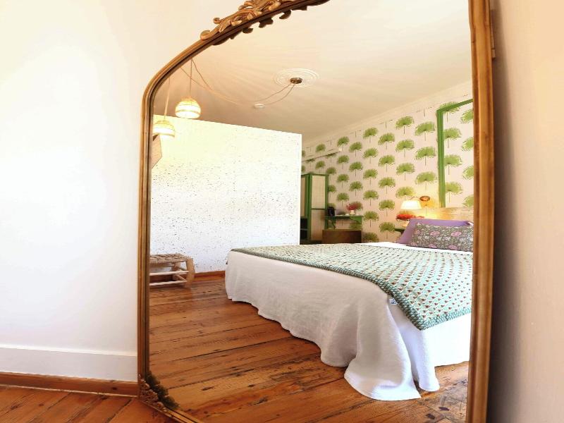 Casinha Das Flores image