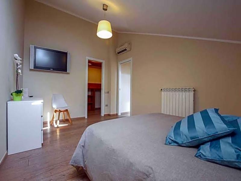 B&B Portanova image