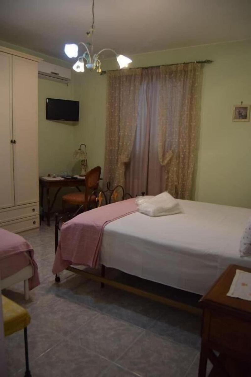 Bed & Breakfast Degli Ulivi image
