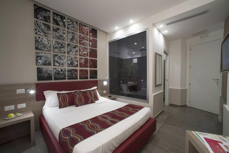 Regina Margherita Suite image