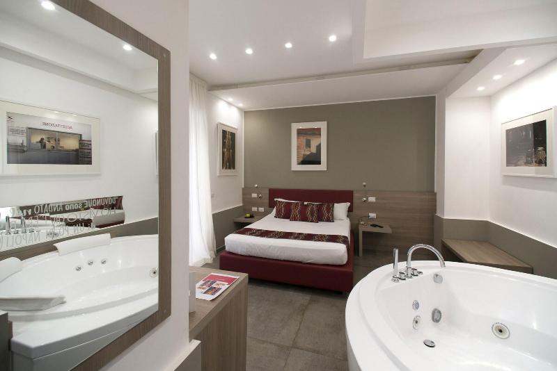 Regina Margherita Suite image